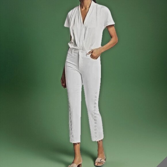 PAIGE Cindy Jeans in White with cut out flowers Size 26 Fun & Feminine!!!PAIGE C - Picture 1 of 15